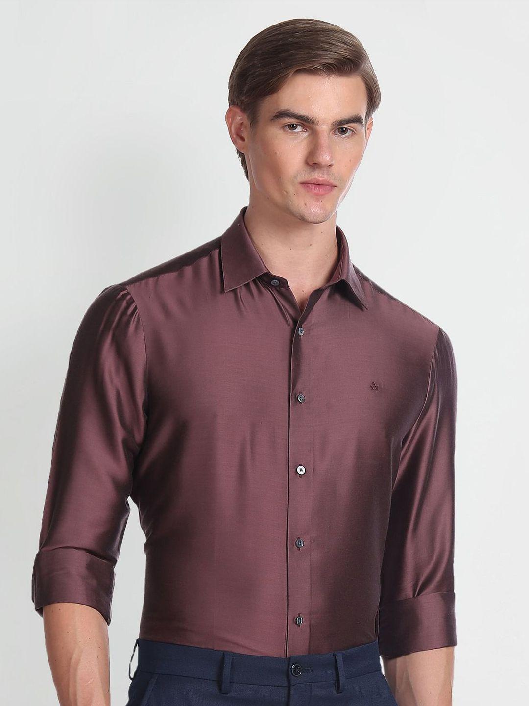 arrow spread collar regular fit formal shirt