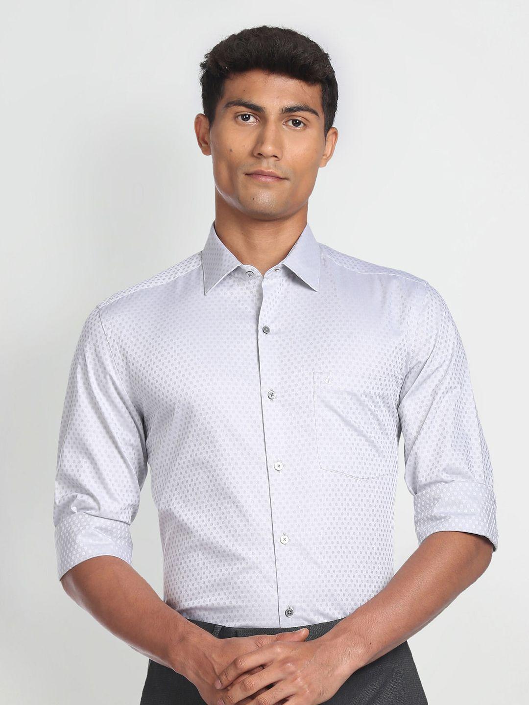 arrow textured self design spread collar chest pocket pure cotton formal shirt