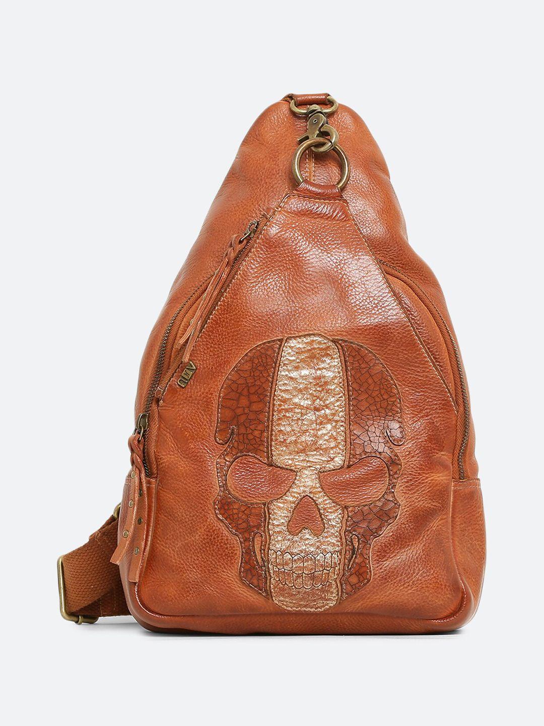 art n vintage women textured backpack