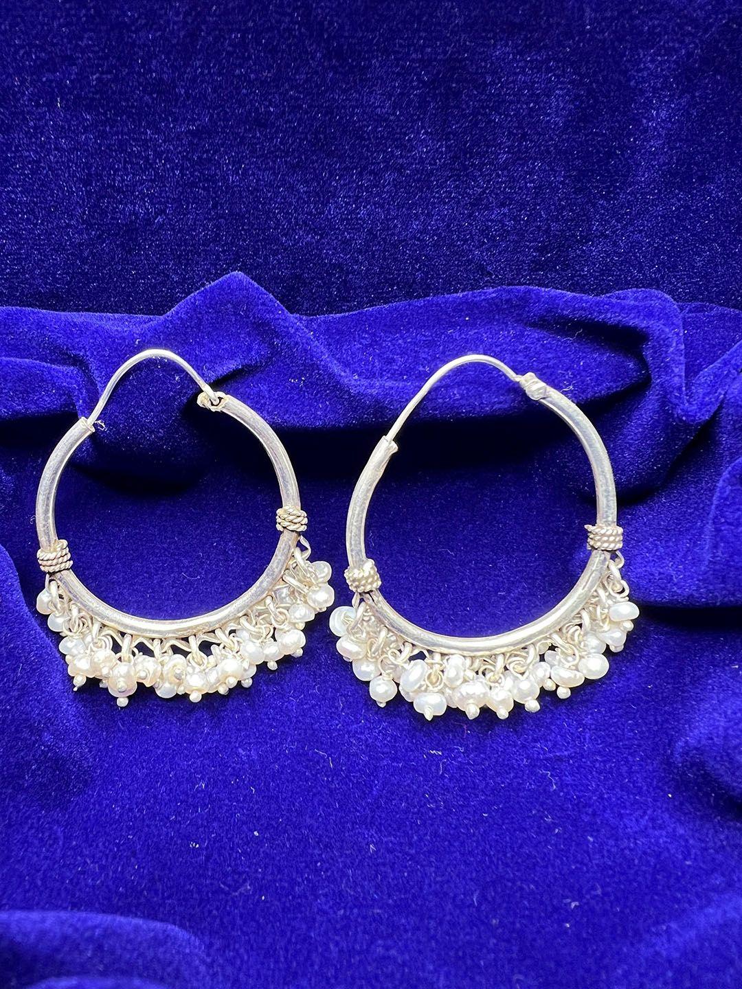 arte jewels silver-toned & white circular chandbalis earrings