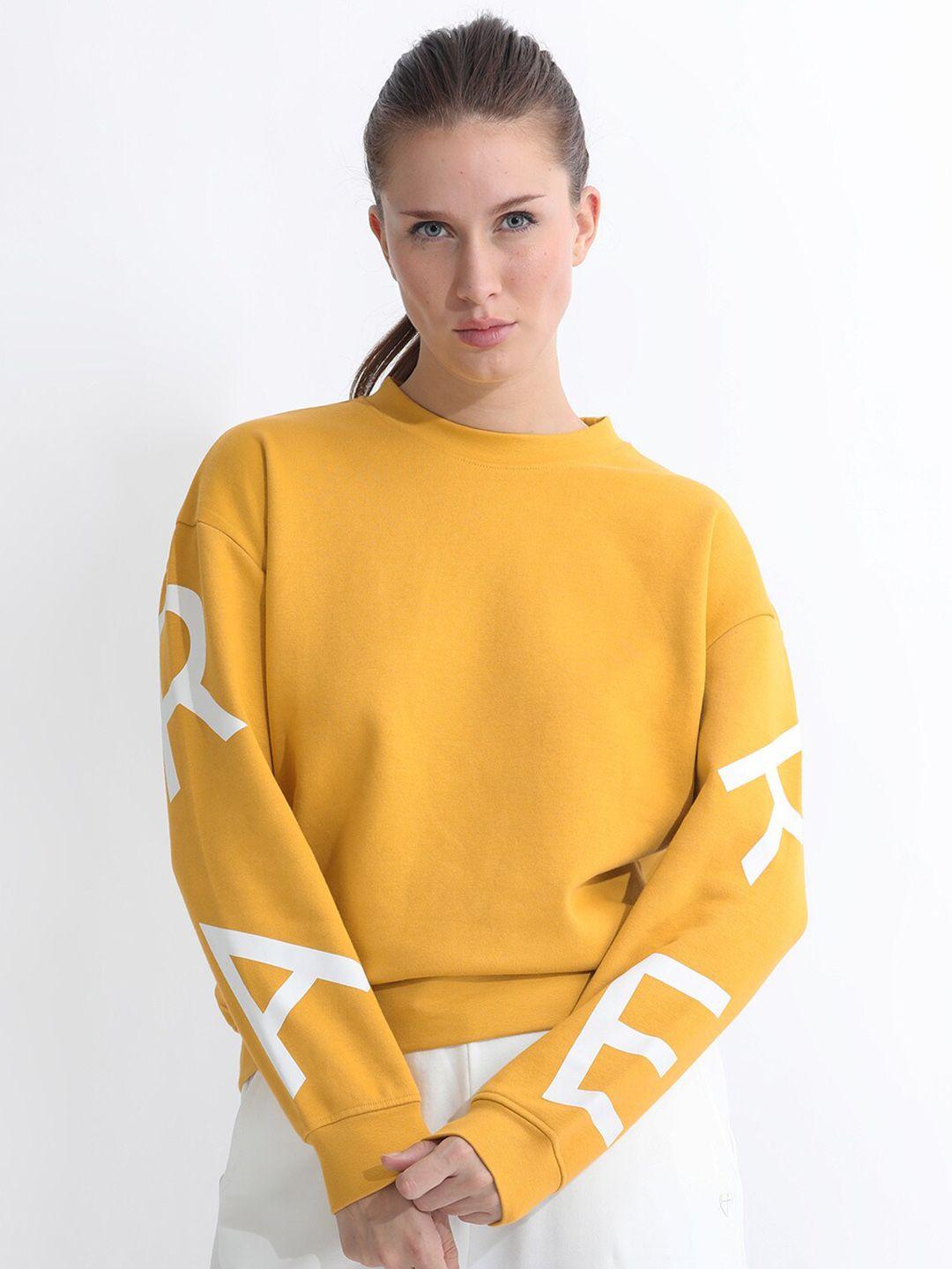 articale alphahumeric printed round neck pullover sweatshirt