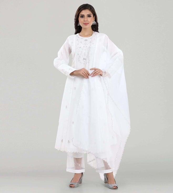 asaga zeenat white embroidery kurta set