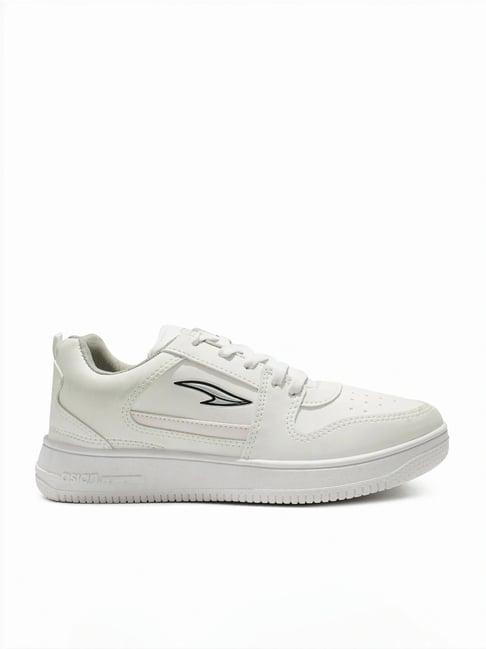 asian men's white casual sneakers