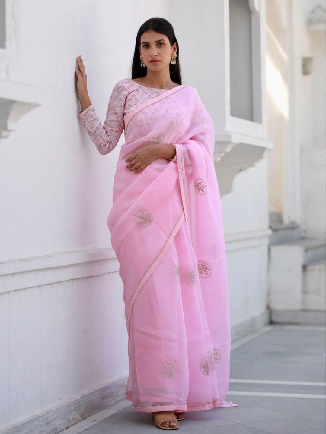 asrumo pink & gold-toned floral organza saree