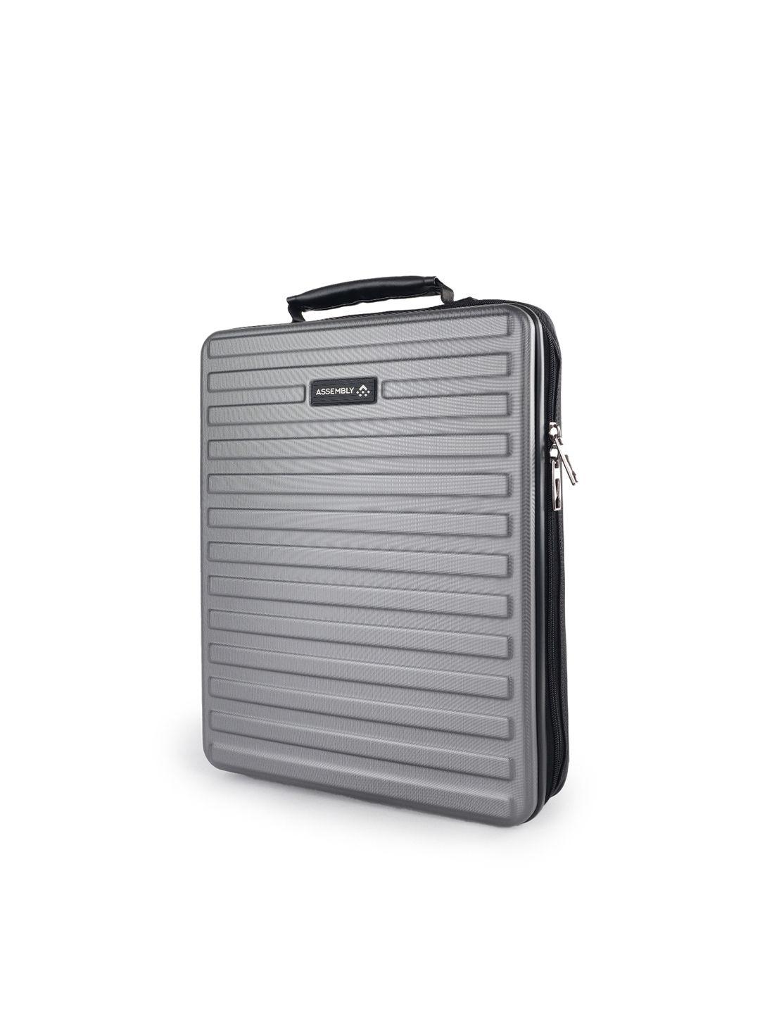 assembly unisex ergonomic textured hardshell laptop travel backpack- 15.6 inch