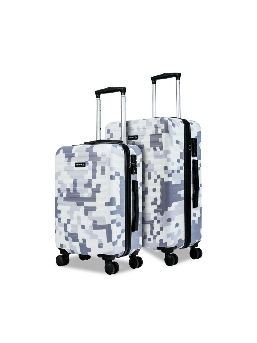 assembly set of 2 hard-sided cabin & medium trolley suitcase