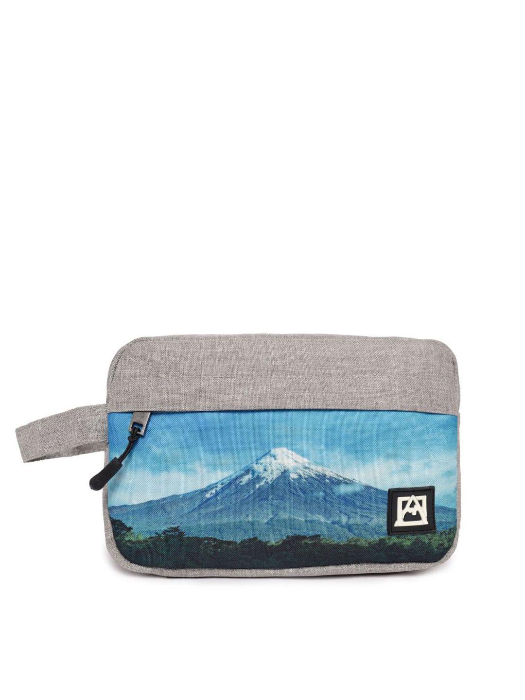 astrid men printed toiletry pouch