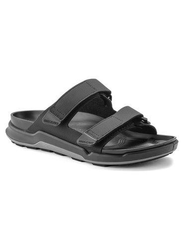 atacama men futura black regular sliders