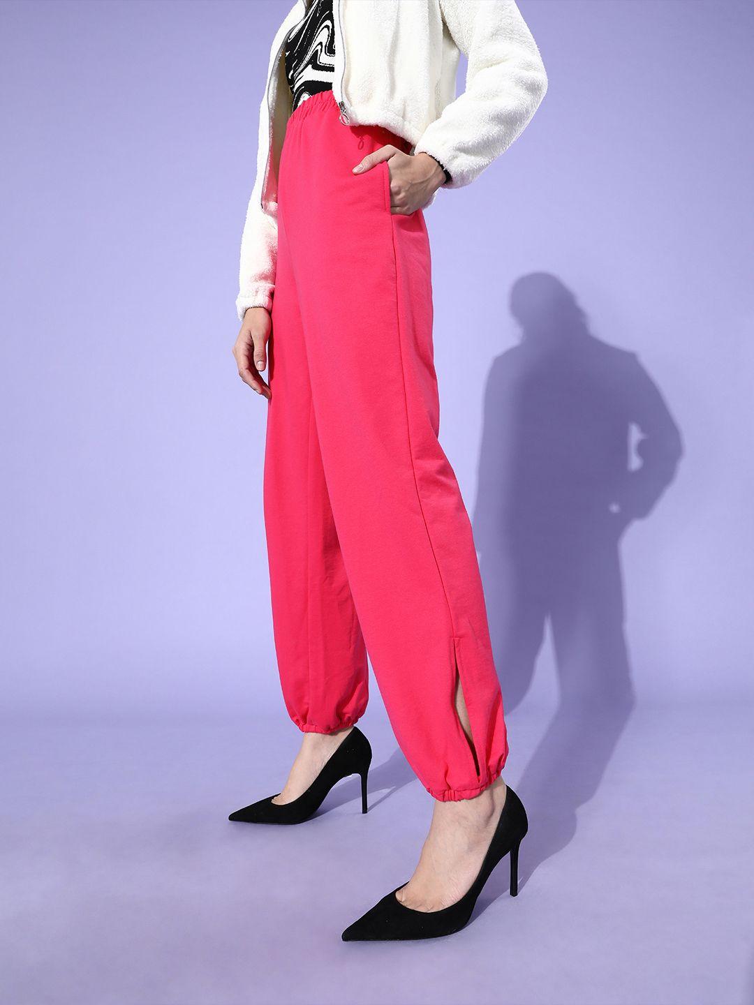 athena women bright fuchsia solid tapered fit trousers