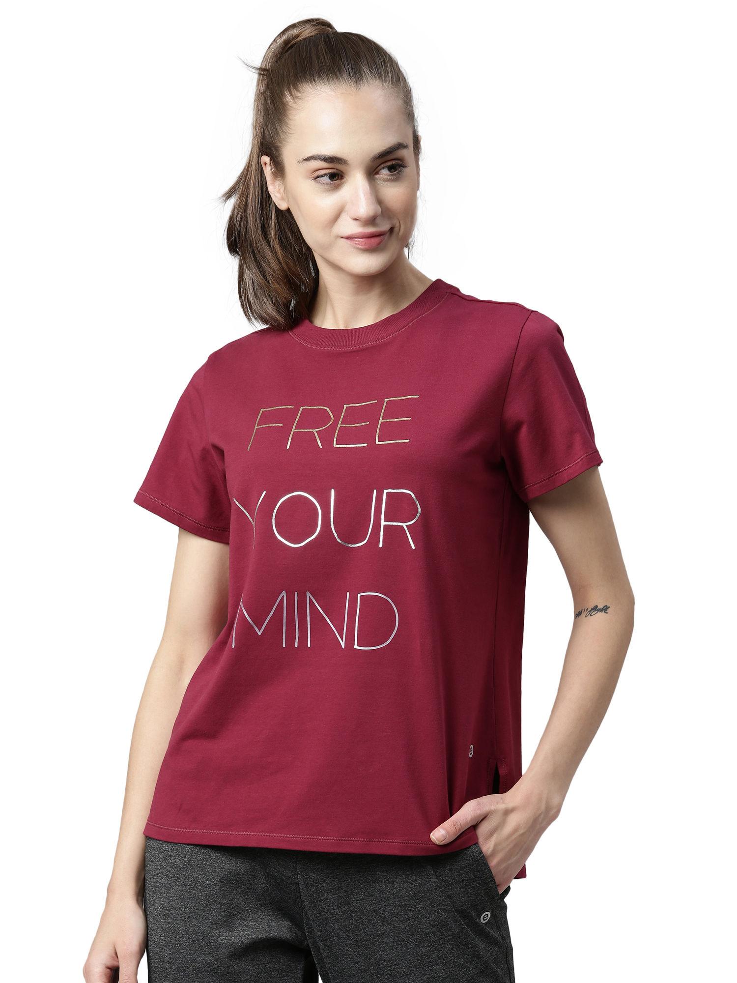 athleisure anti odour cotton graphic tee - maroon