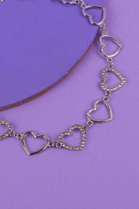 attractive chain necklace with heart shaped hangings
