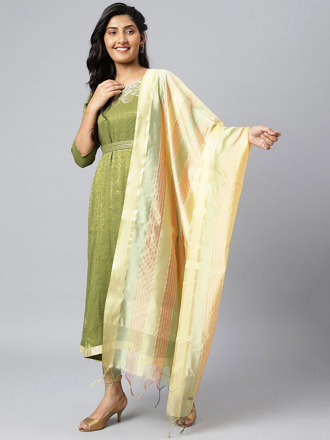 aurelia green & orange printed viscose rayon dupatta