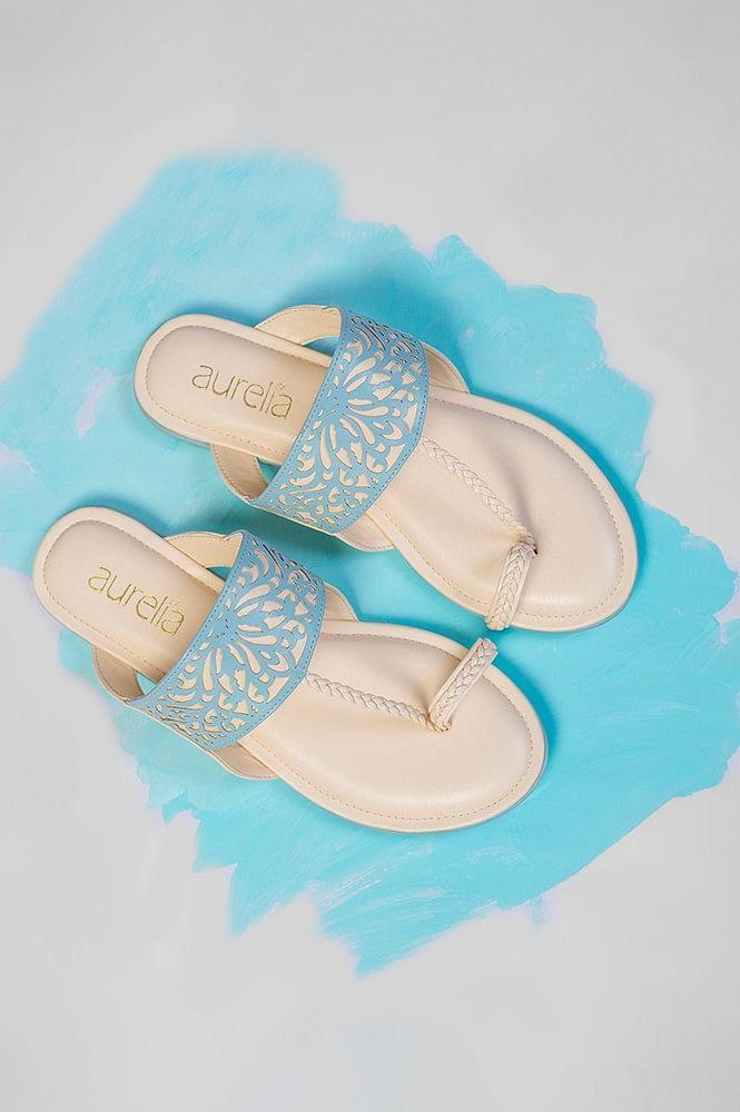 aurelia laser cut sky blue round flat