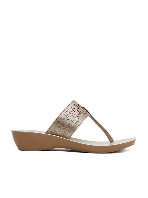 aurelia women's zcynthia gold t-strap wedges