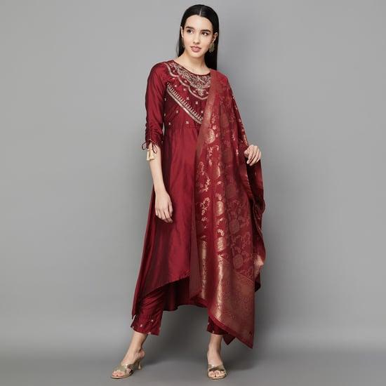 aurelia women embroidered kurta set