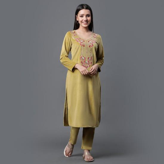 aurelia women embroidered kurta set