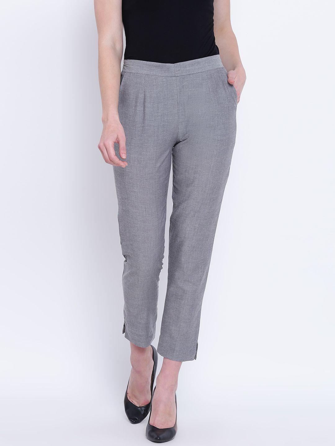 aurelia women grey solid casual trousers