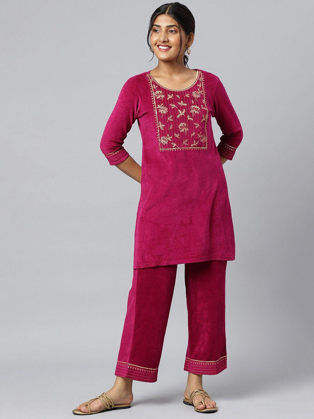 aurelia women maroon embroidered empire kurta with trousers