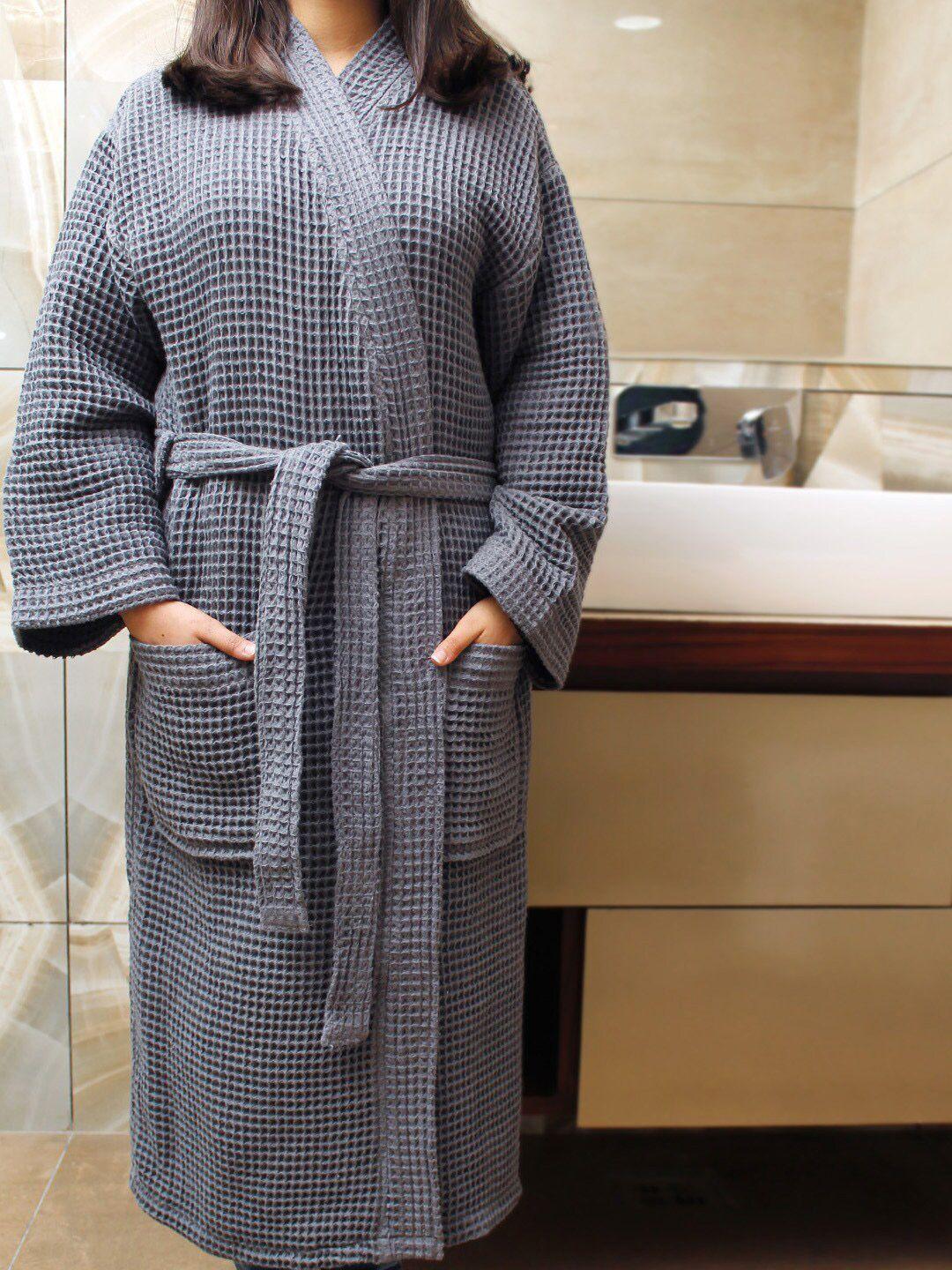 avi living grey checked pure cotton 1200gsm bath robe
