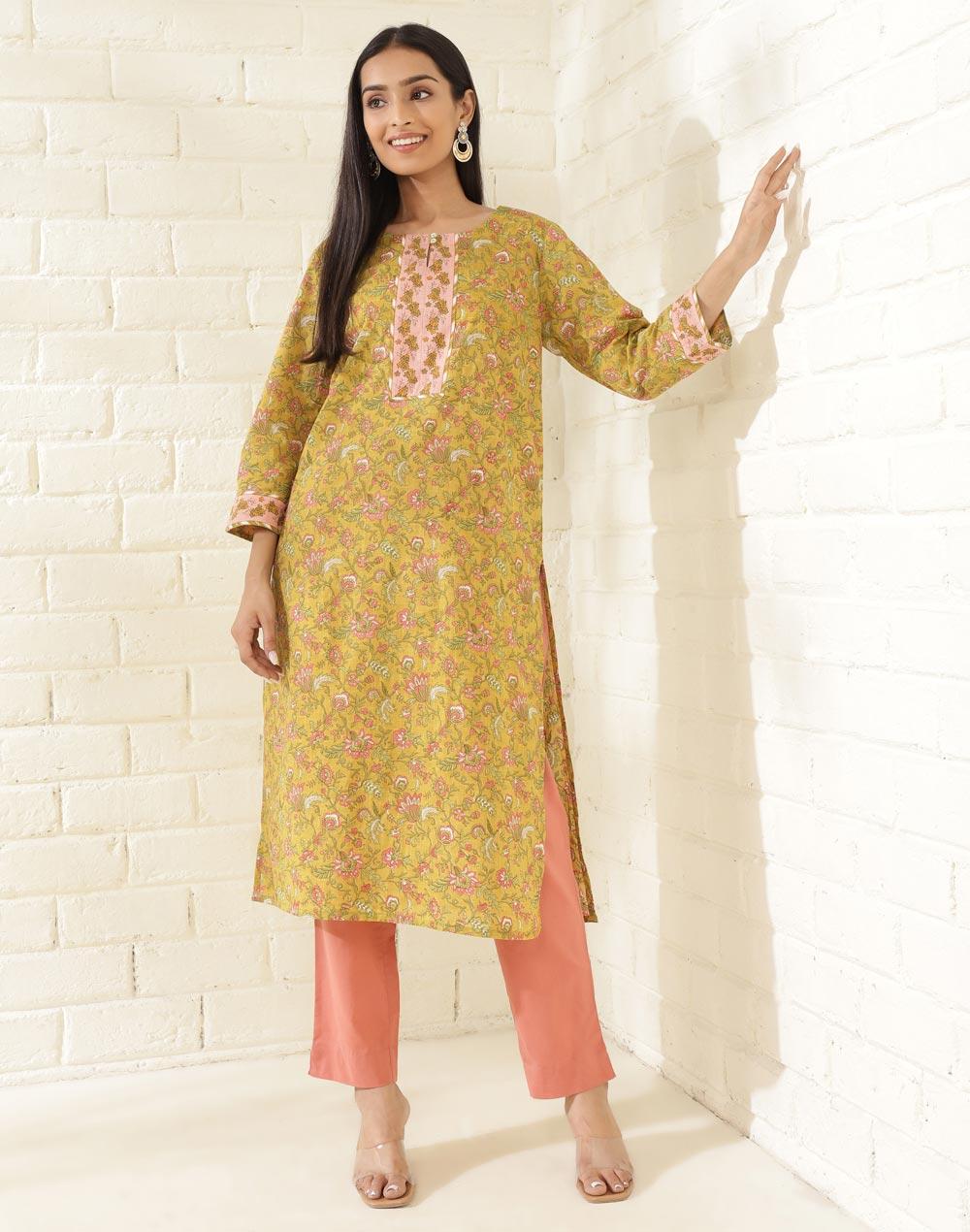 avni yellow cotton printed kurta & pant set