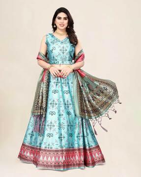 aztec print flared lehenga choli set with dupatta