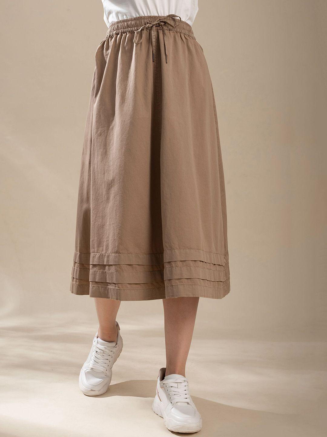b.copenhagen women brown solid flared knee-length pure cotton skirt