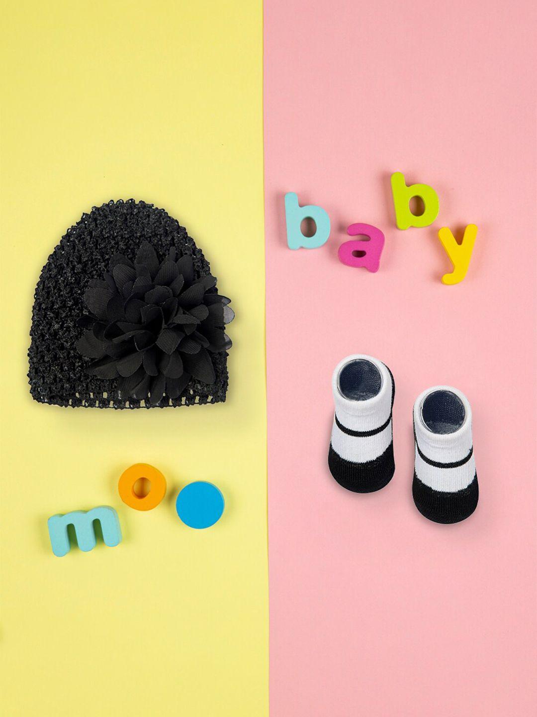 baby moo girls black & white beanie cap & socks