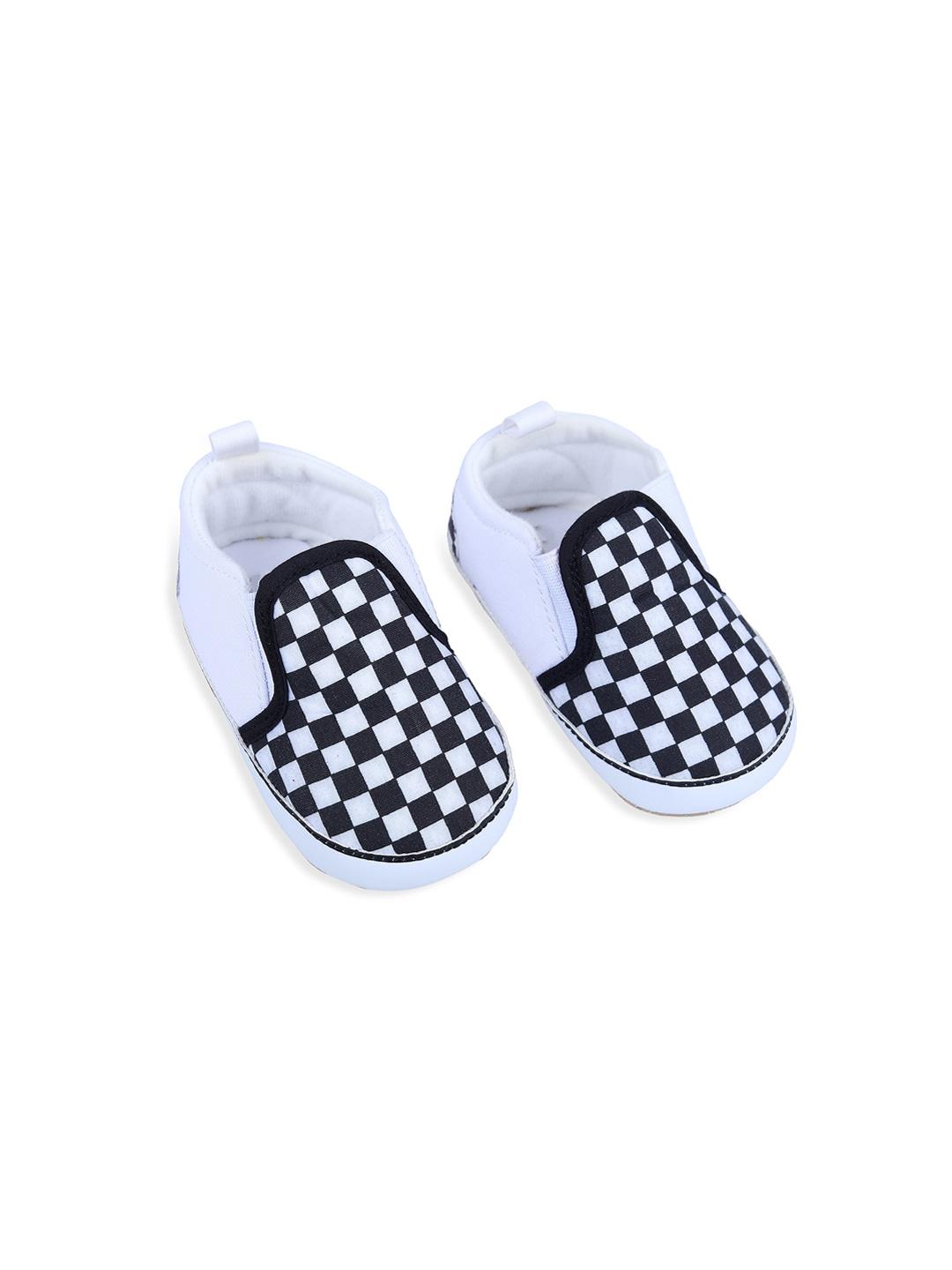 baby moo unisex kids black & white checked cotton booties