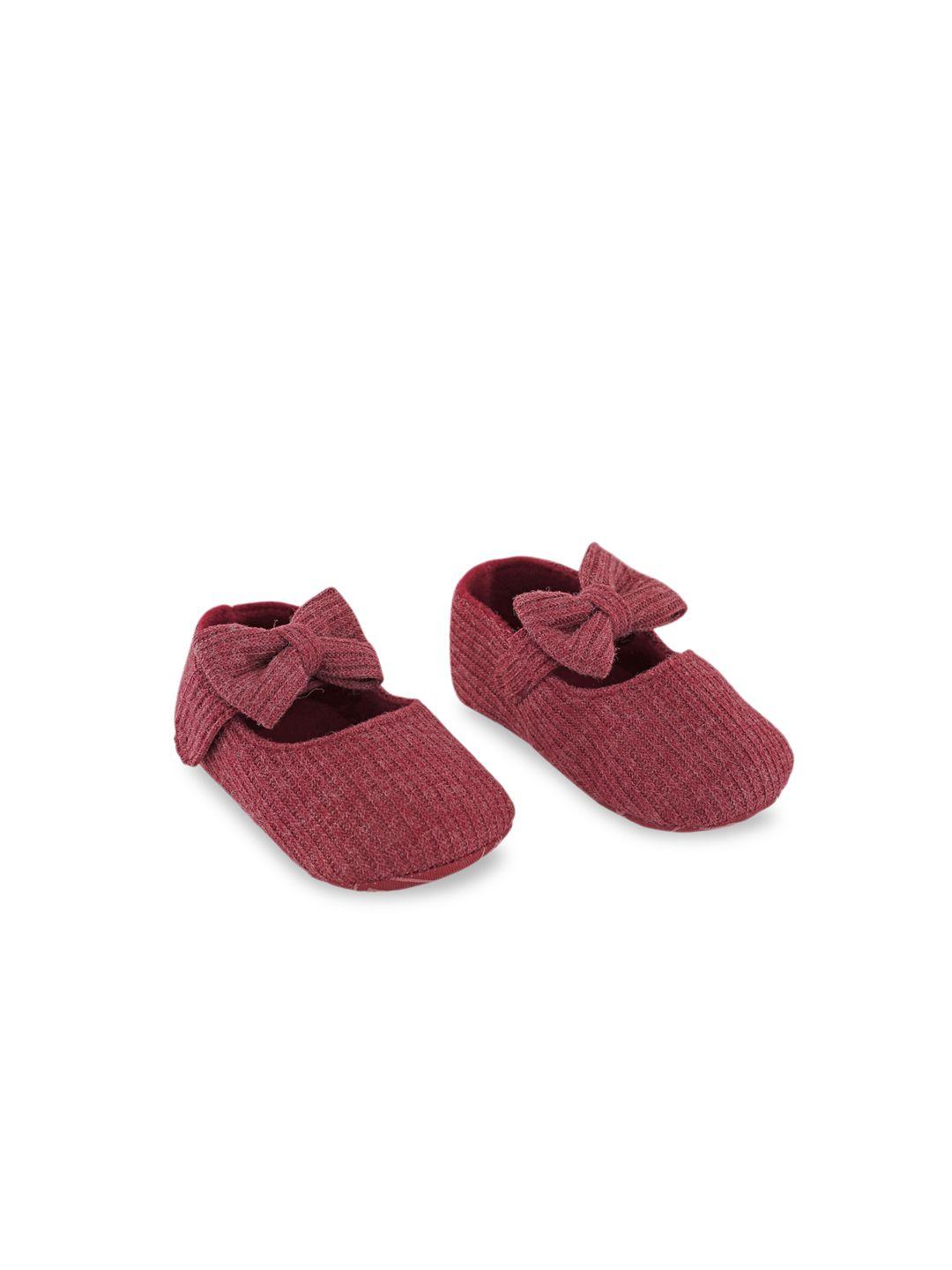baby moo  infant  maroon solid bow booties