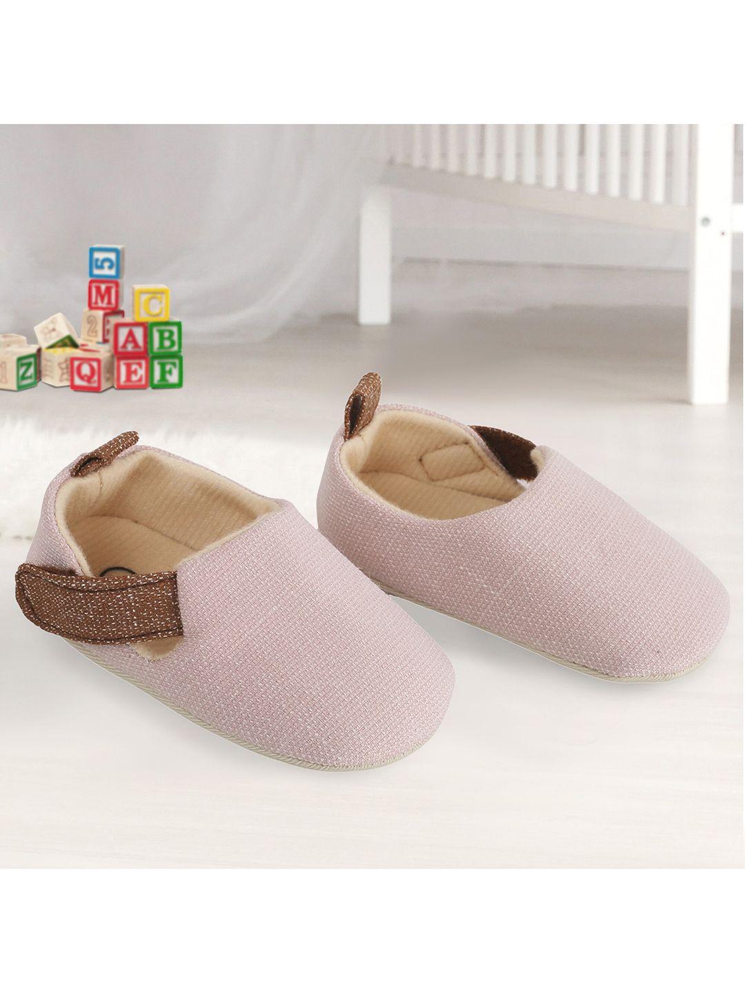 baby moo girls pink textured booties