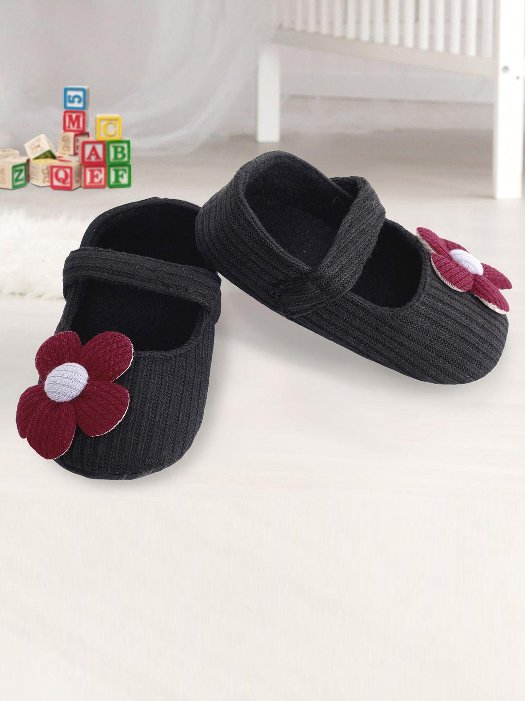 baby moo infant girls black & red floral applique booties