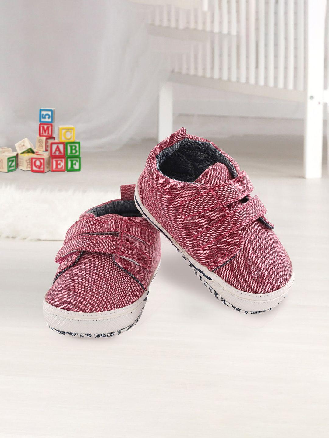 baby moo infants red & white solid booties