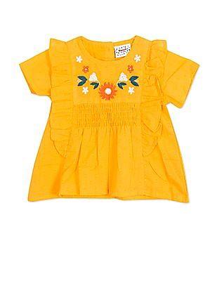 baby yellow short sleeve embroidered top