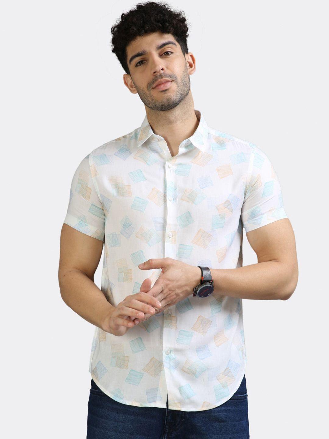 badmaash abstract printed slim fit casual shirt