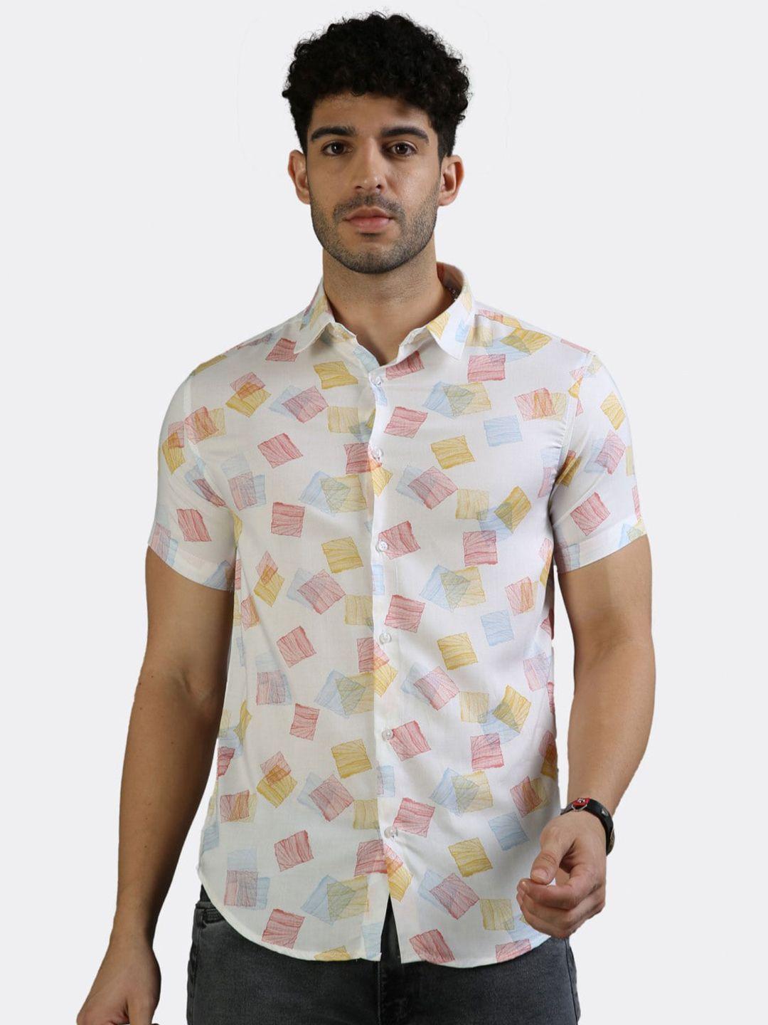 badmaash slim fit graphic printed casual shirt