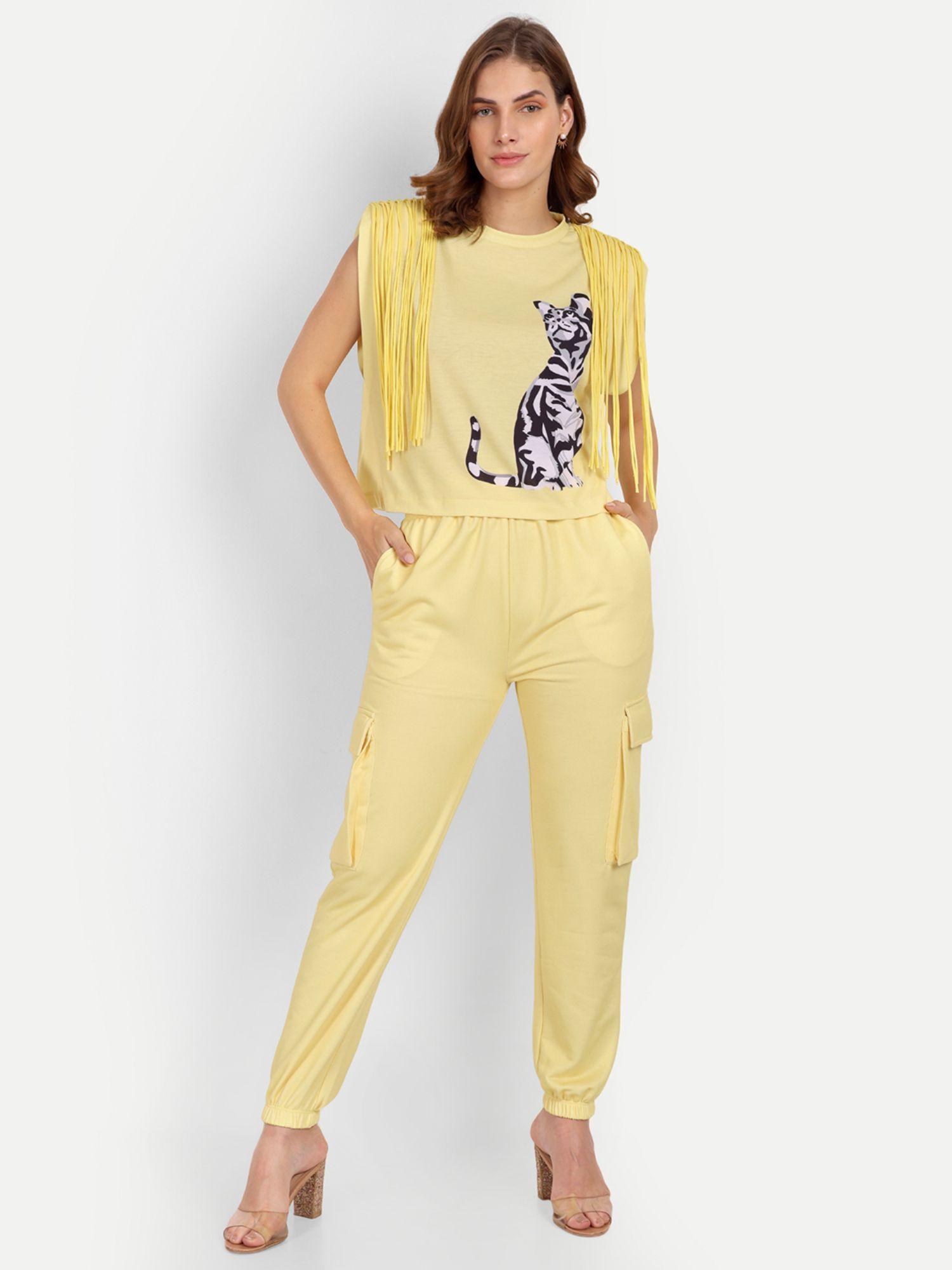 bae yellow cat print sleeveless top with cargo joggers (set of 2)