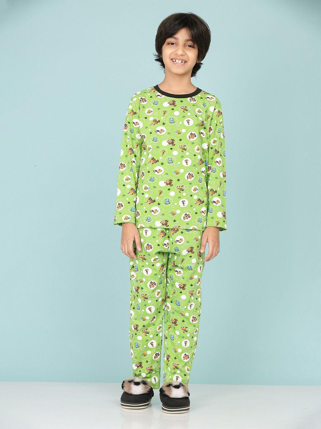 baesd-boys-green-&-white-printed-t-shirt-with-pyjamas