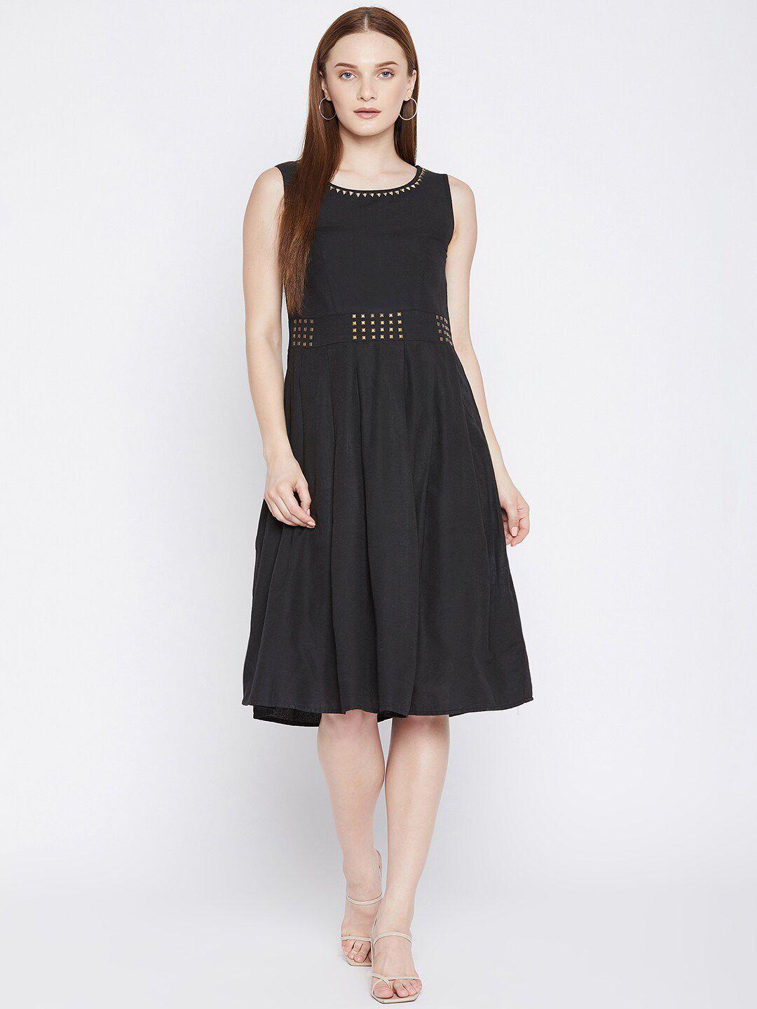 baesd black a-line dress