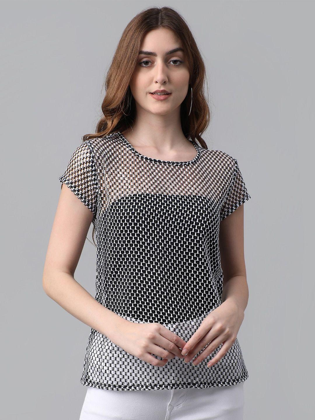 baesd black geometric print top