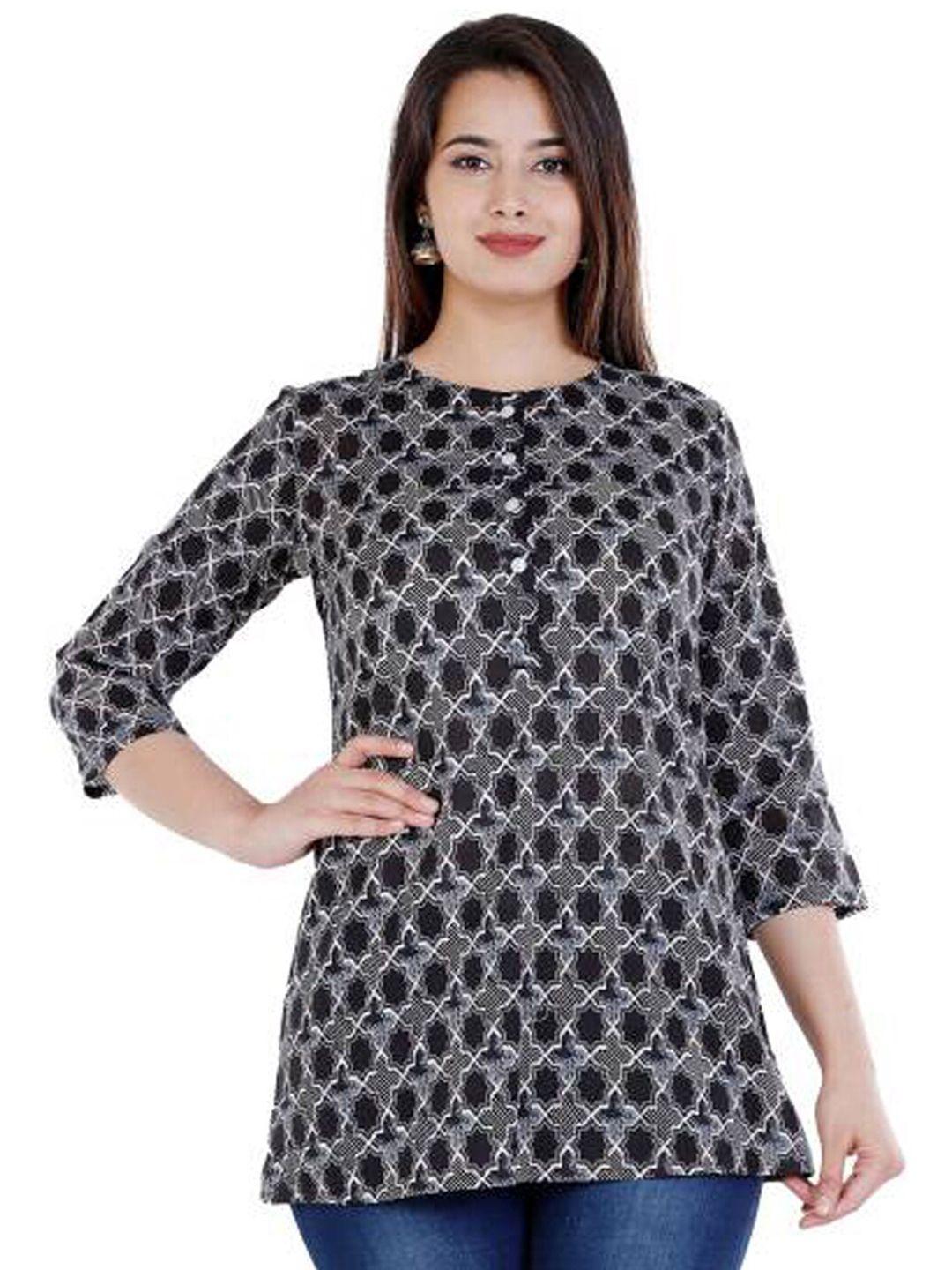 baesd black print cotton top