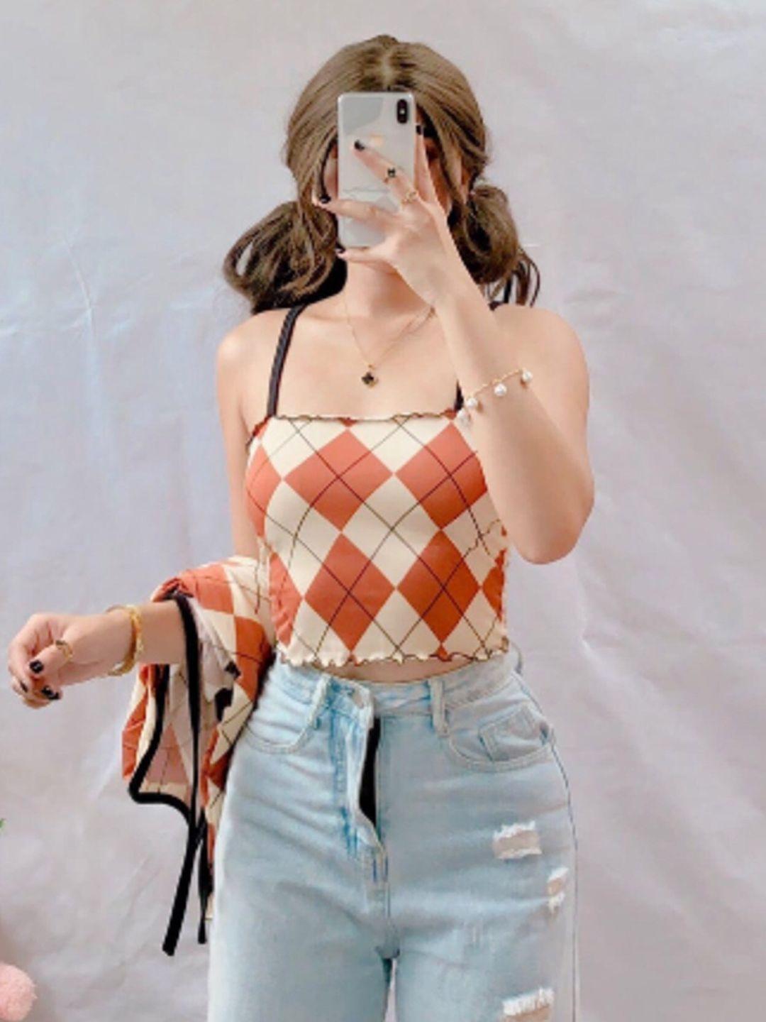 baesd checked shoulder straps crop top