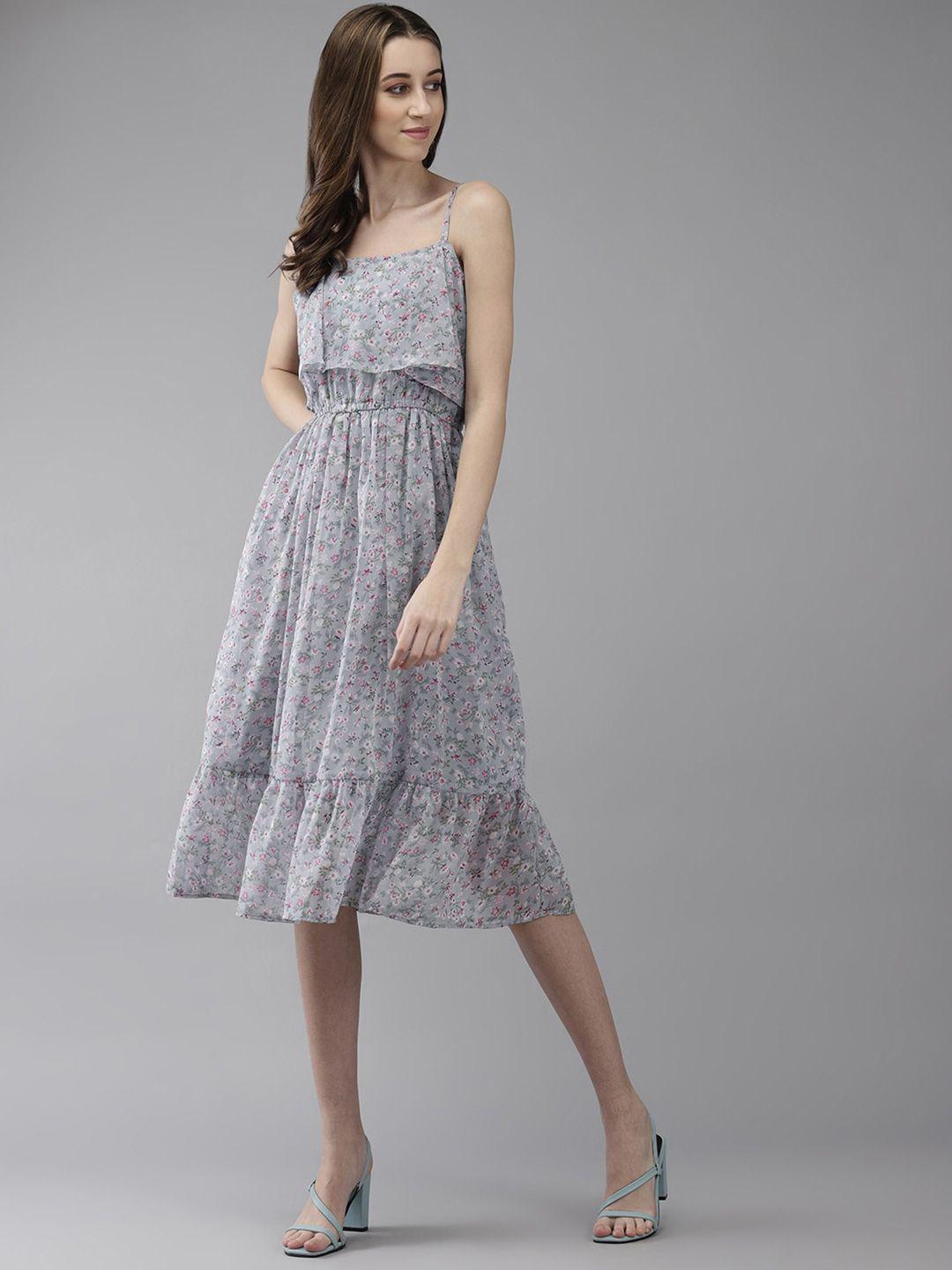 baesd floral printed gathred or pleated fit and flare dress