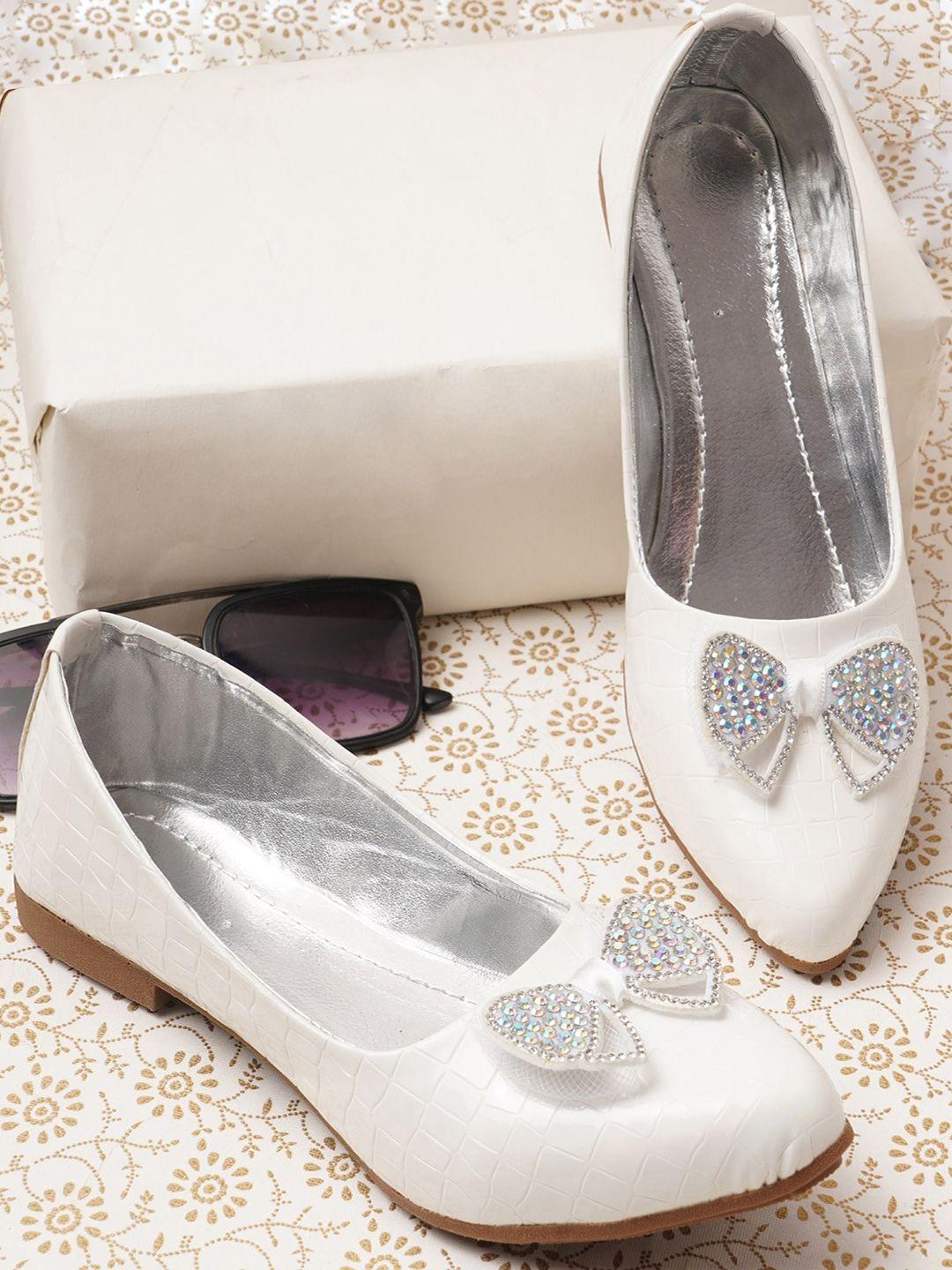 baesd girls white ballerinas flats