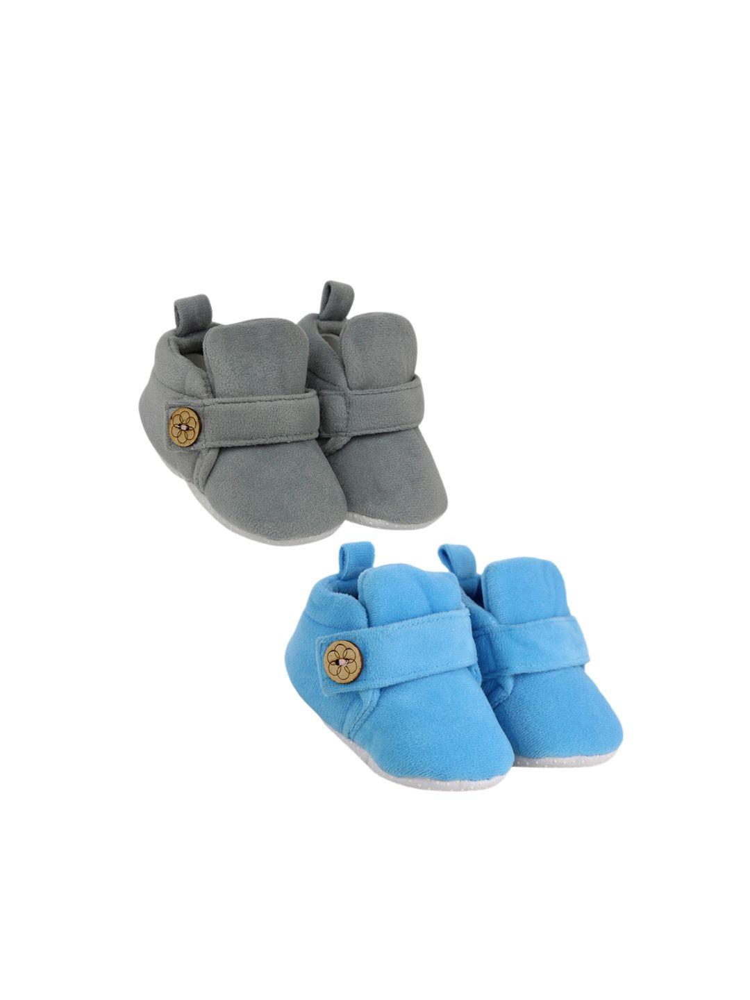 baesd infants set of 2 anti-skid sole velvet booties