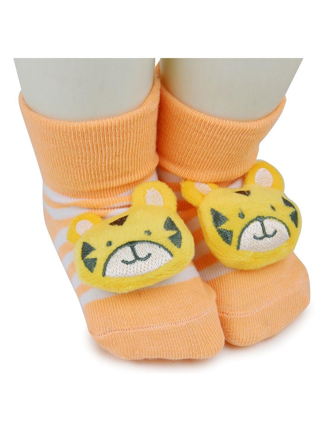 baesd infants striped calf-length socks