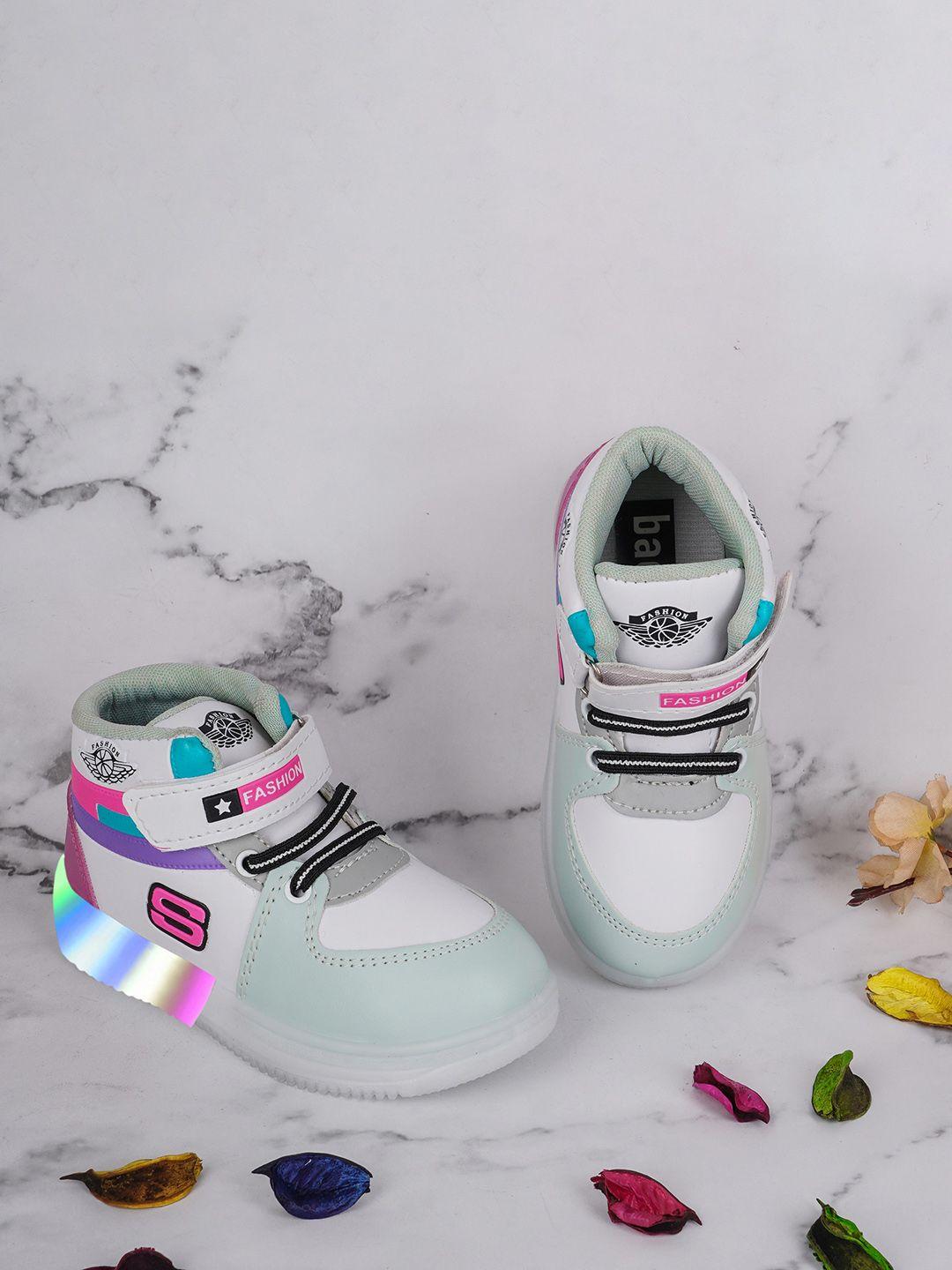 baesd kids colourblocked lightweight led lighting sneakers