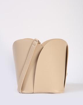 bag with detachable strap