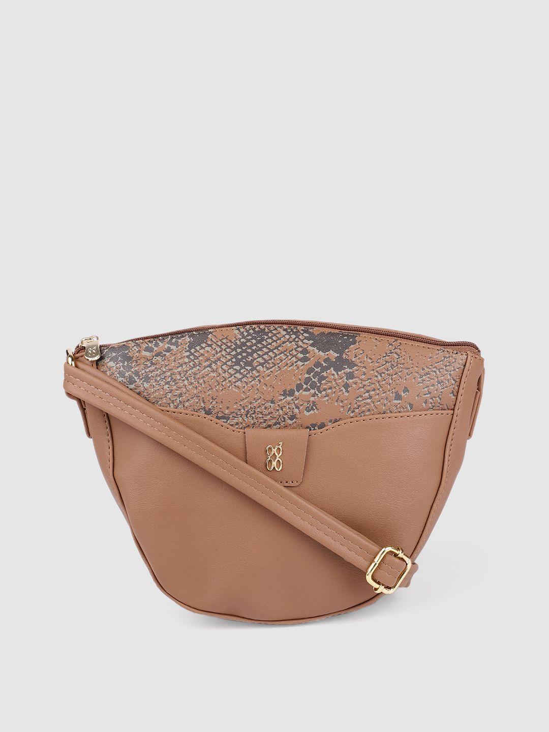 baggit beige textured sling bag