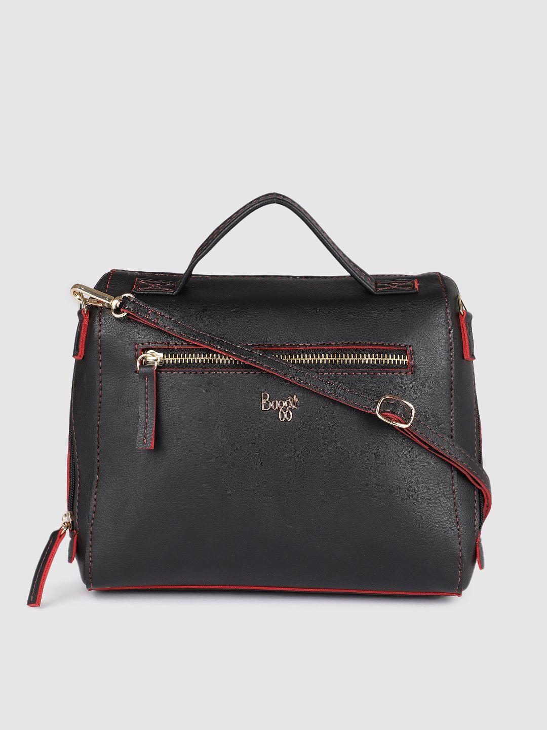 baggit black solid sling bag