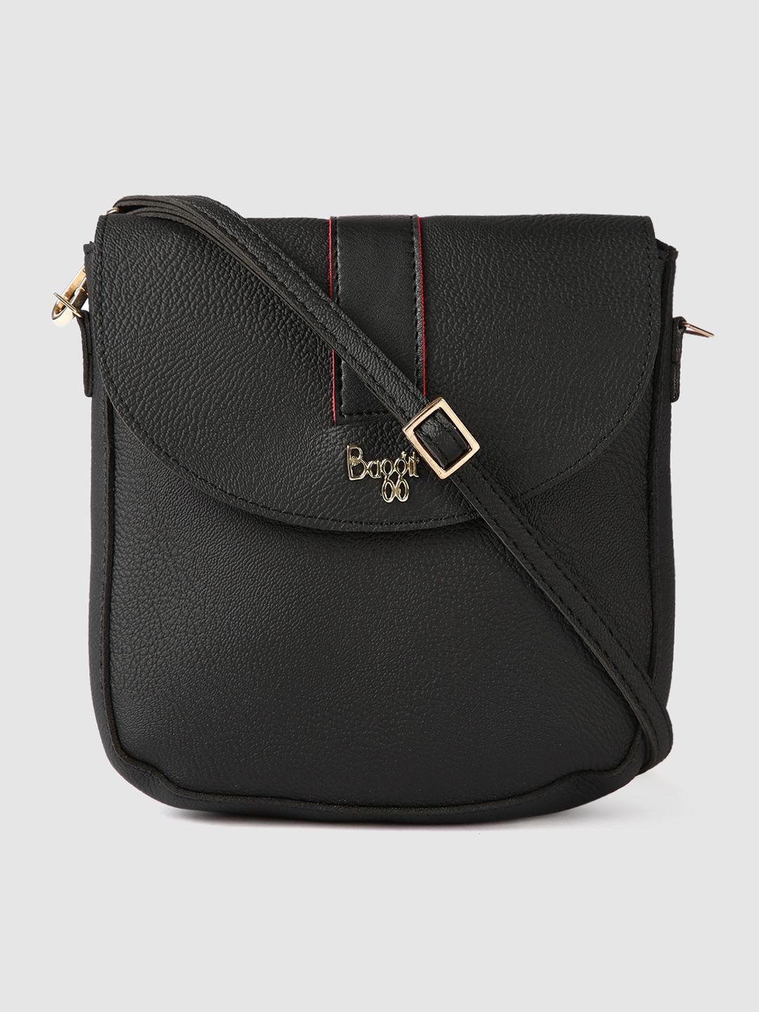 baggit black solid sling bag
